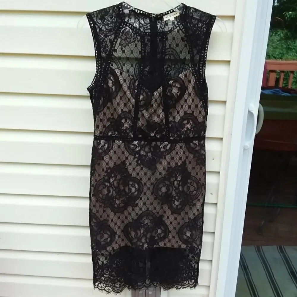 Main Strip Black Lace Dress Sz L